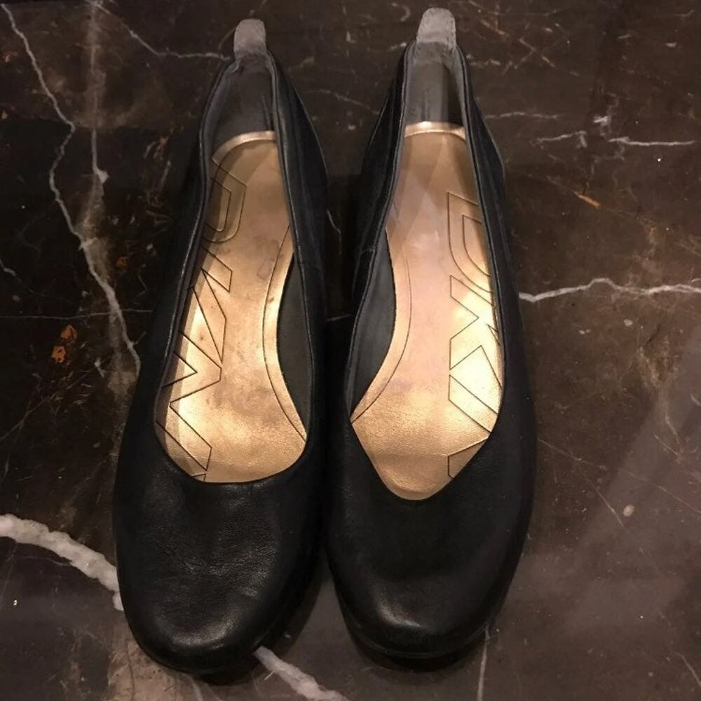 Size 6 1/2 DKNY Wedge/flat